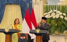 Prabowo Beri Bintang Adipurna untuk Presiden Peru Dina Boluarte
