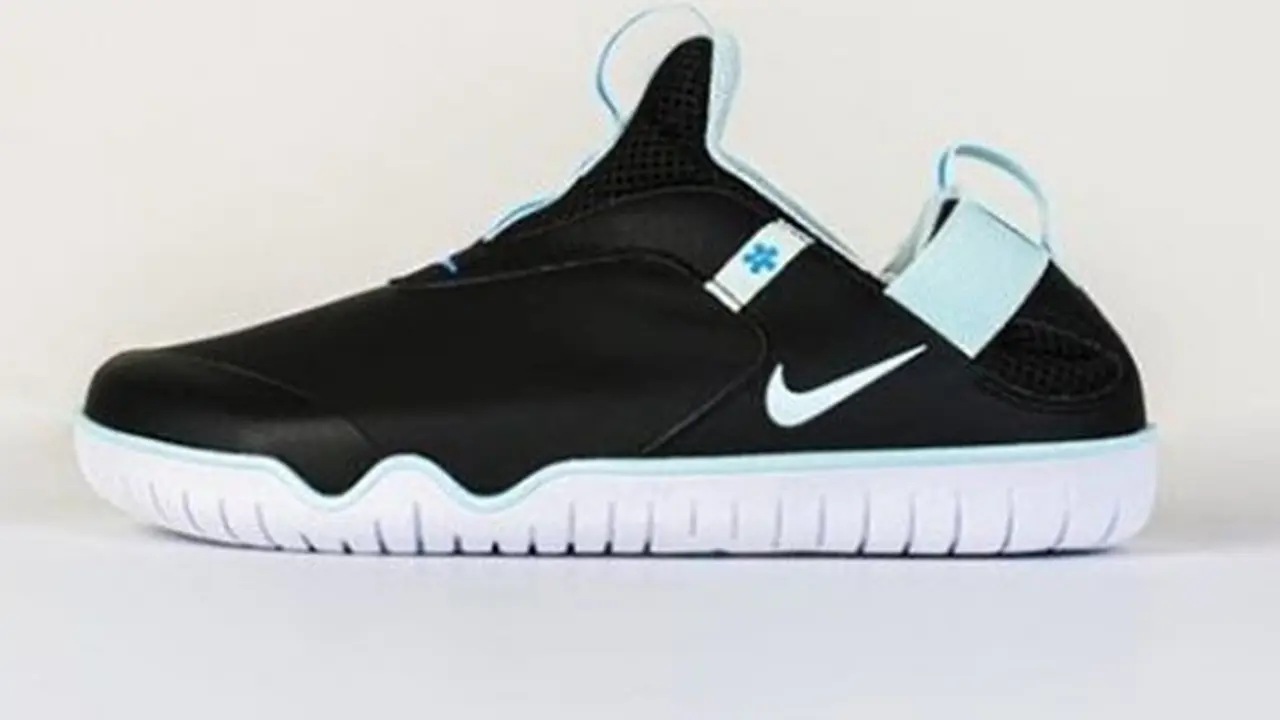 Nike Luncurkan Sepatu Khusus Dokter dan Perawat