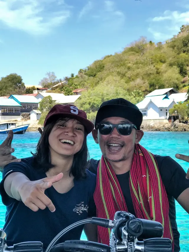 5 Potret Kebersamaan Marzuki Mohamad 'Kill The DJ' bersama Kekasih