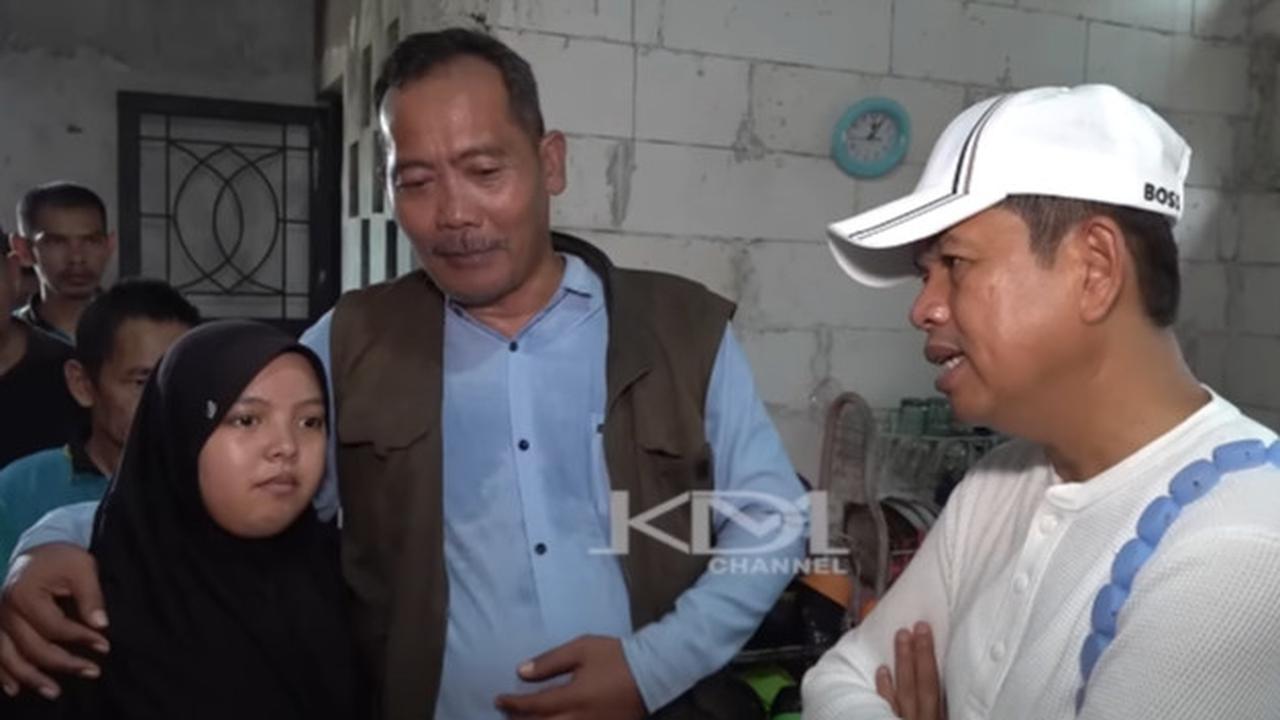Panggilan Jiwa, Kades Ini Rela Tidak Menikah demi Urus Puluhan ODGJ