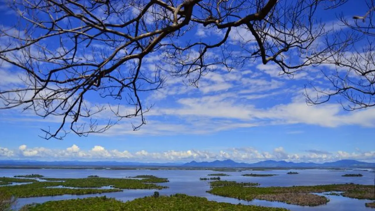 6 Fakta Menarik Kapuas Hulu, The Heart of Borneo yang Dilalui Sungai Terpanjang di Indonesia