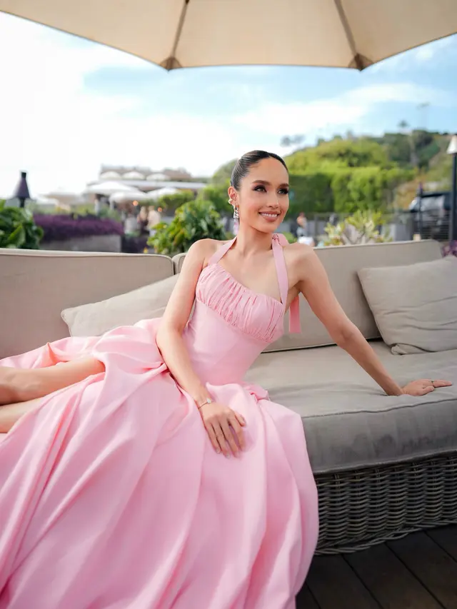 Cinta Laura