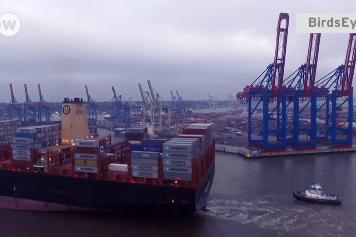 Pelabuhan Hamburg. (DW.com)