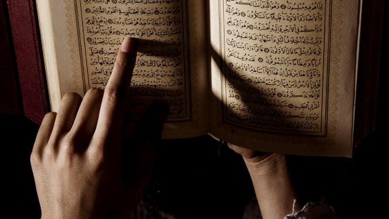 Bacaan Ayat Seribu Dinar Arab dan Artinya, Ketahui Keutamaannya