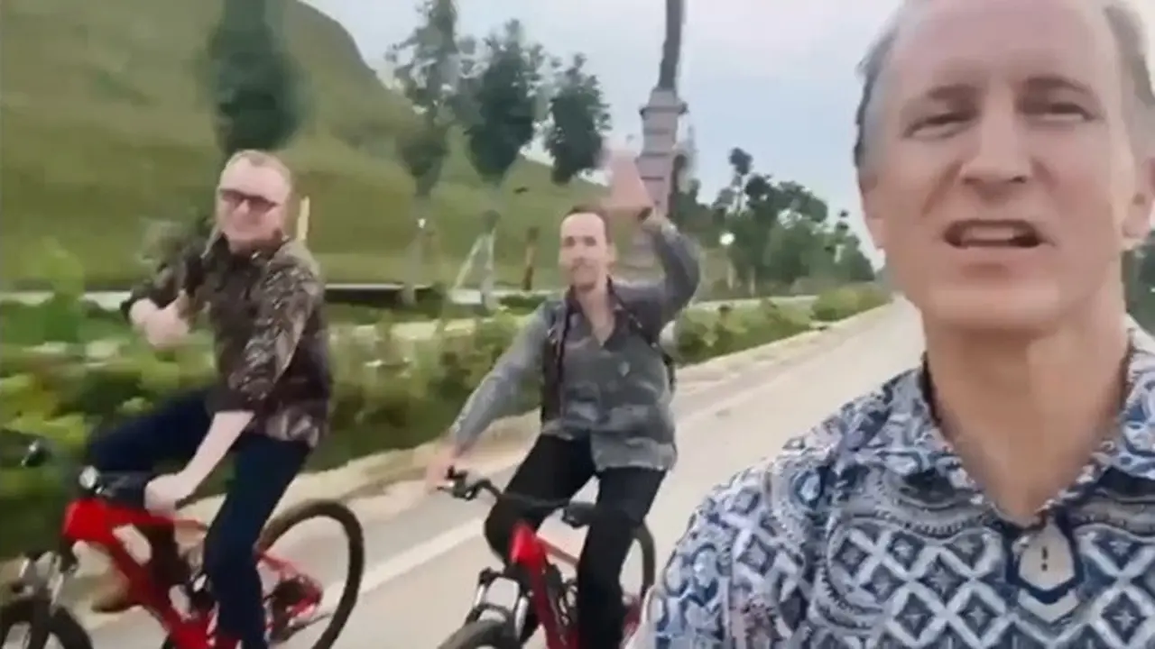Marc Gerritsen Duta Besar Belanda Santai Bersepeda Keliling IKN