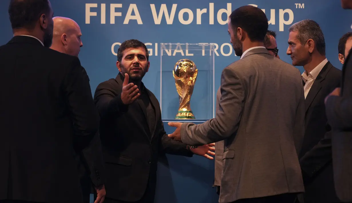 Pada Piala Dunia 2022 Qatar nanti, Iran akan tergabung ke dalam Grup B bersama Timnas Inggris, Amerika Serikat, dan Wales. (AP/Vahid Salemi)