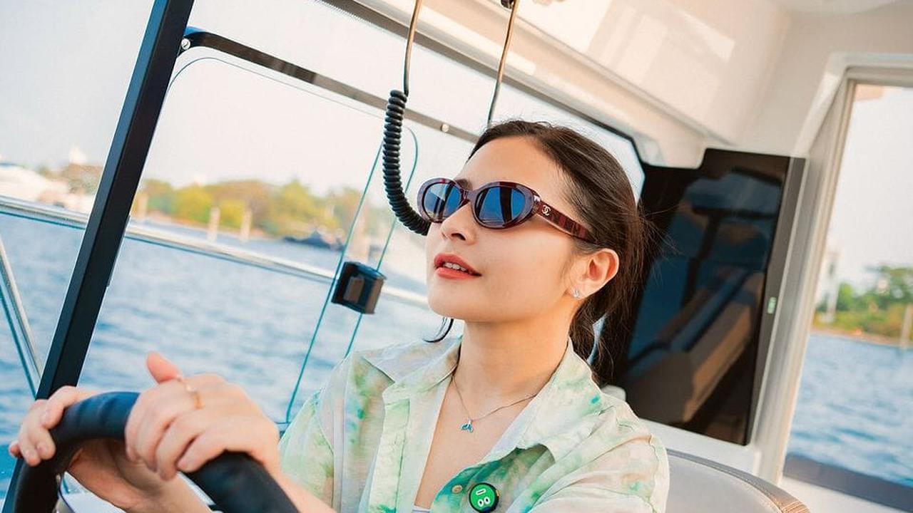 Cantik dan Kaya Raya, Ini Sumber Kekayaan Prilly Latuconsina hingga Bisa Bikin Perusahaan Kapal Mewah