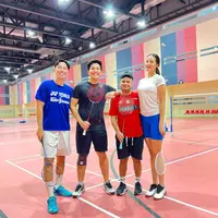 Saat Jerome bermain badminton [Foto: Instagram.com/Jeromepolin]