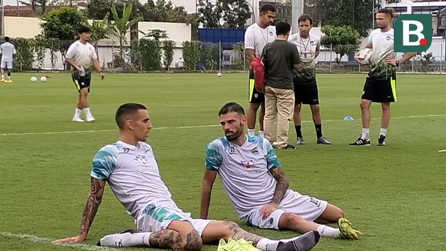 Alberto Rodriguez dan Tyronne del Pino