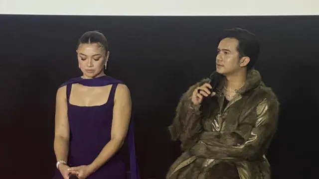 Angela Gilsha dan Kevin Ardilova dalam konferensi pers Vidio Original Series Main Belakang yang dihelat di Jakarta, Selasa (20/10/2026). (Liputan6.com/Nola Vemiliana)