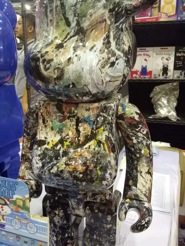 Bearbrick.