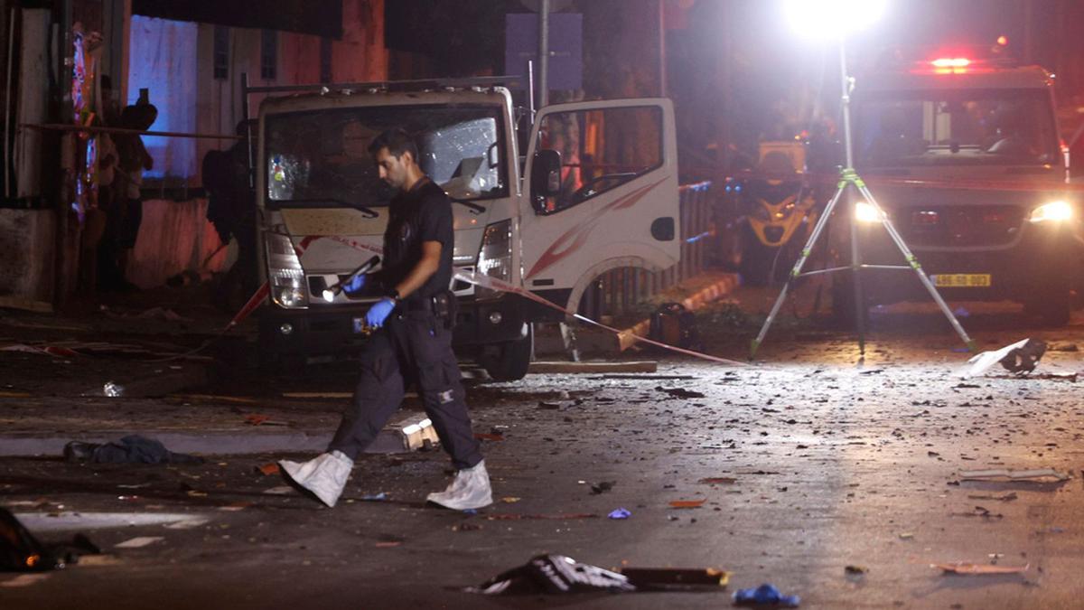 Ledakan Bom di Israel Tewaskan 1 Orang, Polisi Lakukan Investigasi