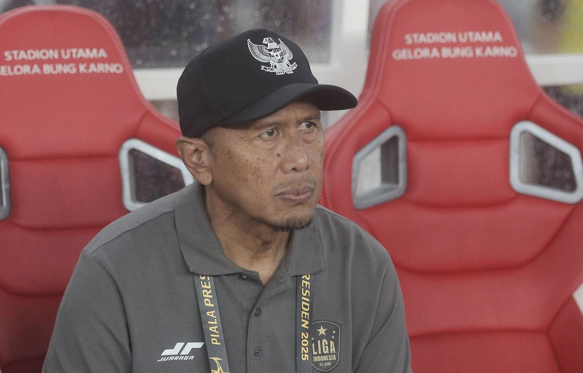 FOTO: Hujan Gol di SUGBK: Oxford United Libas Indonesia All Star 3-6 di  Laga Perdana Piala Presiden 2025
