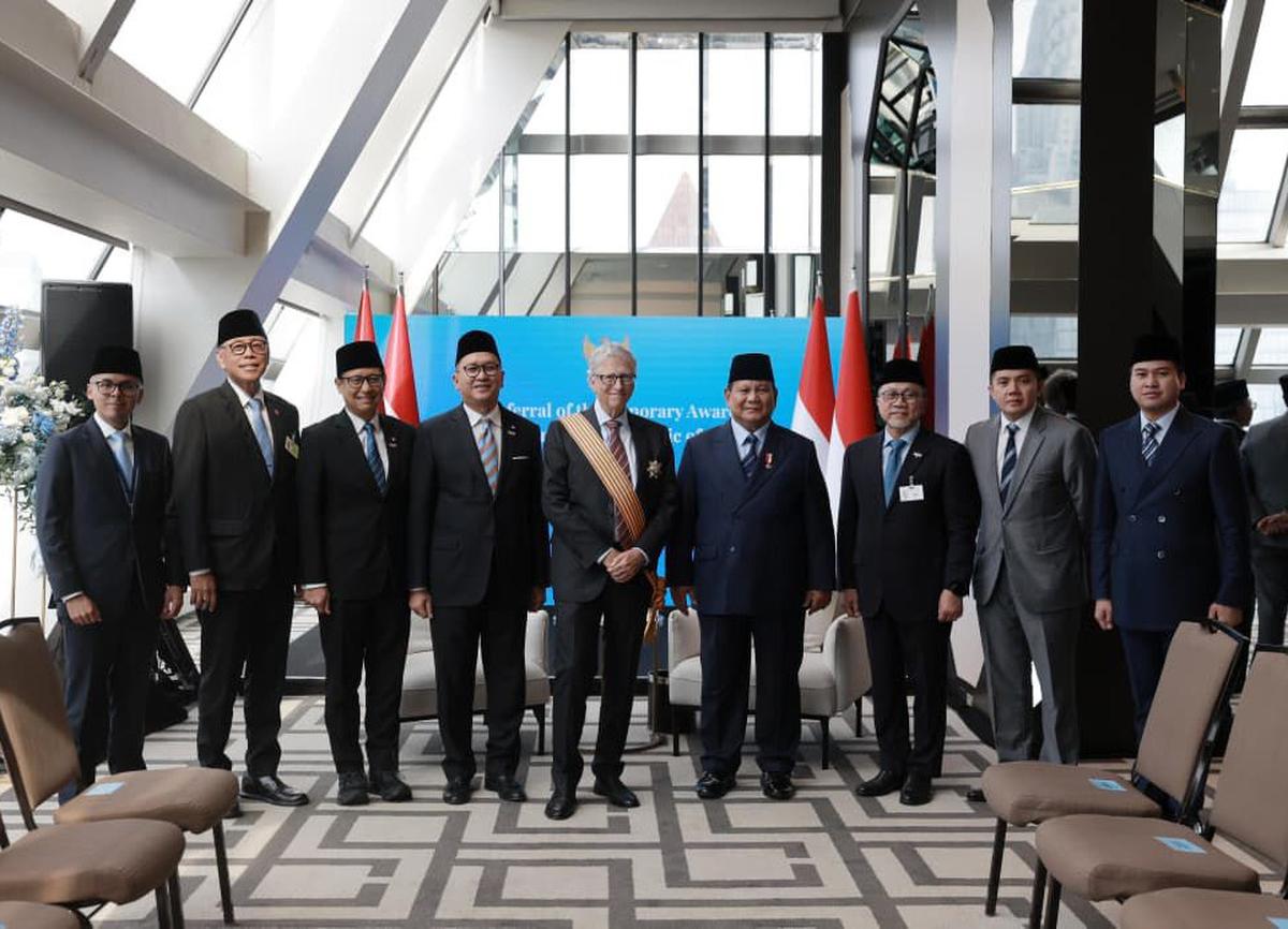 menko zulhas dan presiden prabowo dengan bill gates
