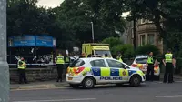 TPS di Huddersfield ditutup sementara atas insiden ditusuknya seorang pria (Twitter/JordanCallumA)