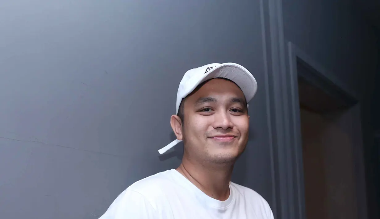 Film Surau & Silek produksi Mahakarya Pictures dan digarap Muhammad Arif alias Arif Malinmudo ini akan tayang mulai 27 April 2017. Harapannya film ini bisa mengingatkan khazanah budaya Minangkabau. (Nurwahyunan/Bintang.com)