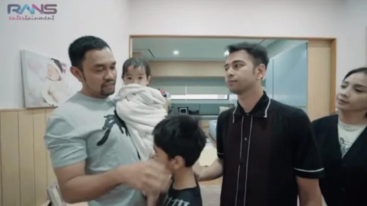 Tak Pernah Mengenal Sosok Ayah
