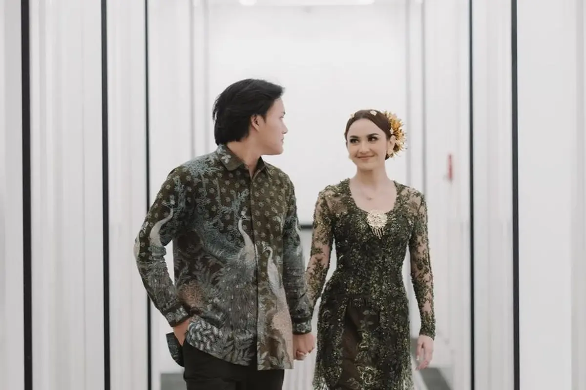 Gaya couple Rizky Febian dan Mahalini Raharja
