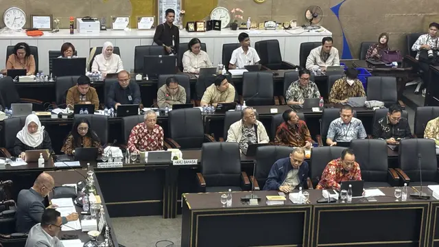 Rapat pembahasan Daftar Inventarisasi Masalah (DIM) RUU Pengaturan Reforma Agraria, Jumat (18/9/2026). (Liputan6.com/Ady)