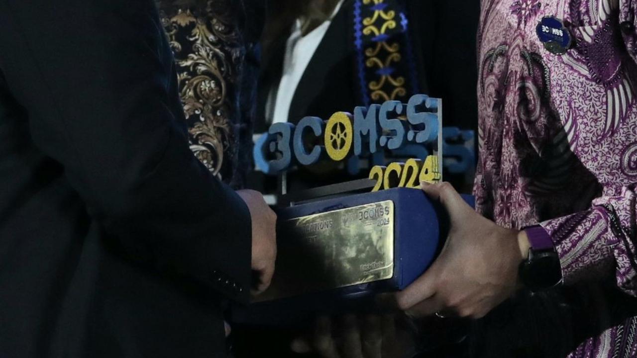 Telkom Dinobatkan Sebagai BUMN Terbaik dalam Penanganan Krisis dan Pengelolaan Media