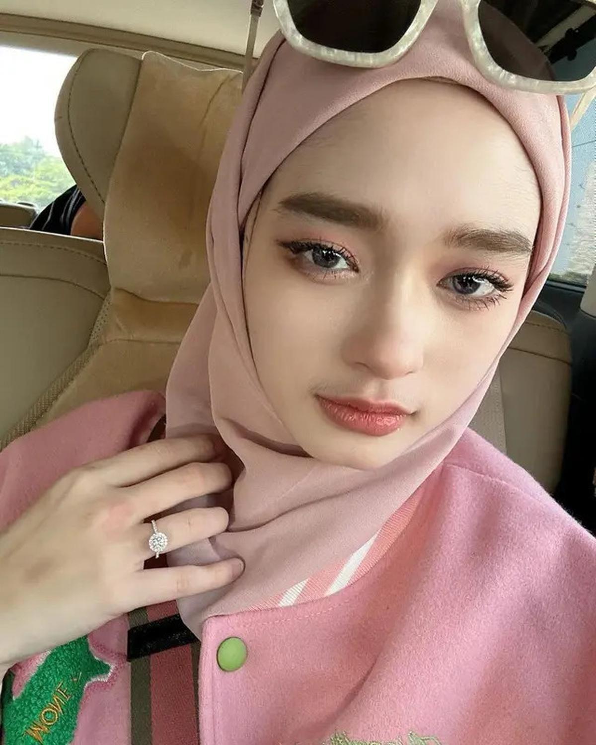 14 Rekomendasi Model Hijab Kekinian untuk Lebaran, Bikin Penampilan Berkesan