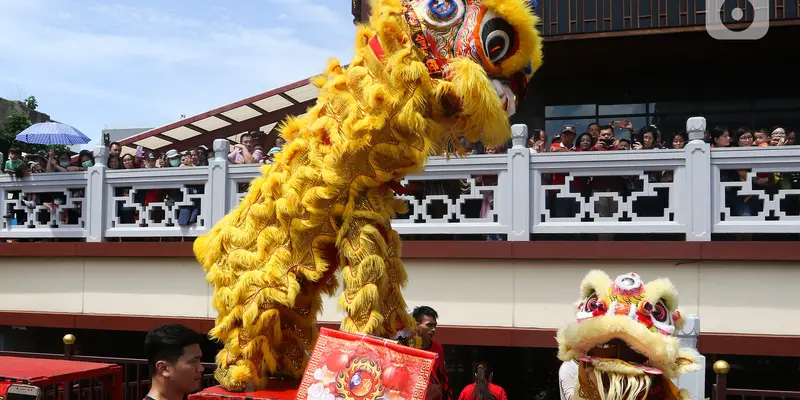 Kemeriahan Perayaan Cap Go Meh 2571 di Glodok