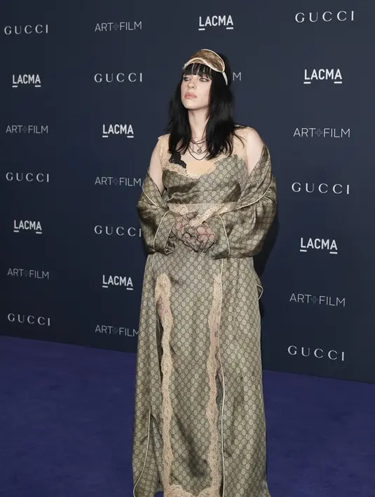 Billie Eilish menghadiri LACMA Art+Film Gala, 5 November 2022. (Foto: AP Photo/Allison Dinner)