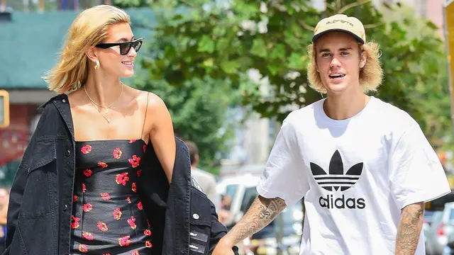 [Bintang] Hailey Baldwin - Justin Bieber