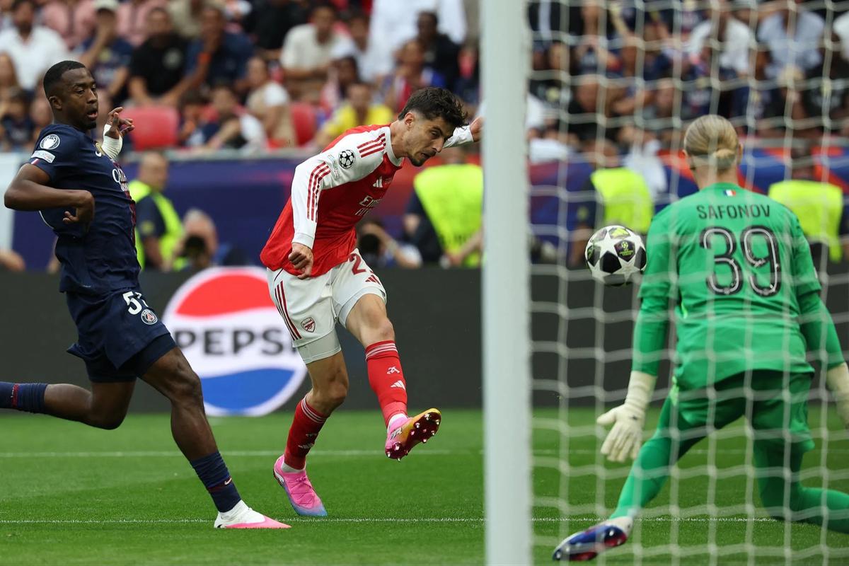 FOTO: PSG Pertahankan Takhta Eropa di Budapest