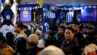 Bobotoh Padati Persib Store Jelang Laga Terakhir BRI Super League: Sudah Antre Bahkan sebelum Toko Buka!