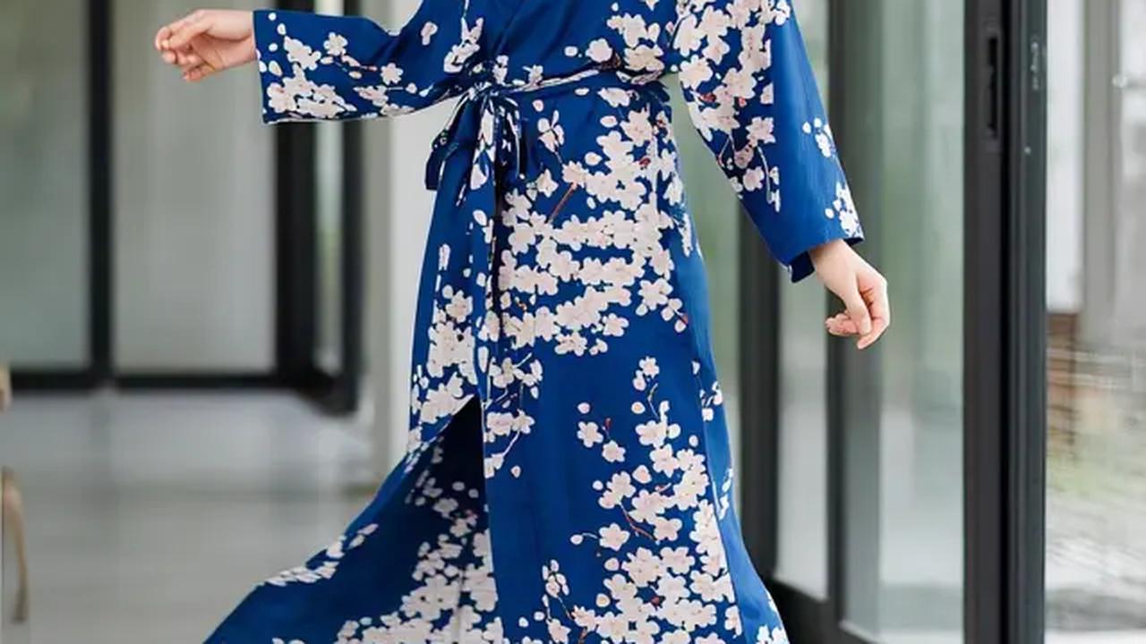 daster Kimono Style dengan Motif Floral (Meta AI)