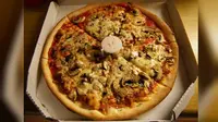 Terkuak, Misteri 'Meja Plastik' yang Ditancapkan di Atas Piza