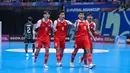 Pemain Timnas Futsal Indonesia merayak gol ke gawang Korea Selatan, Choi Hyun-bin dalam laga Grup A Piala Asia Futsal 2026 di Indonesia Arena, Senayan, Jakarta, Selasa (27/01/2026). (Bola.com/Bagaskara Lazuardi)