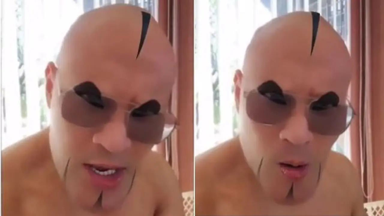 Deddy Corbuzier Coba Filter Gaya Penampilan Lawasnya, Netizen: Ikonik