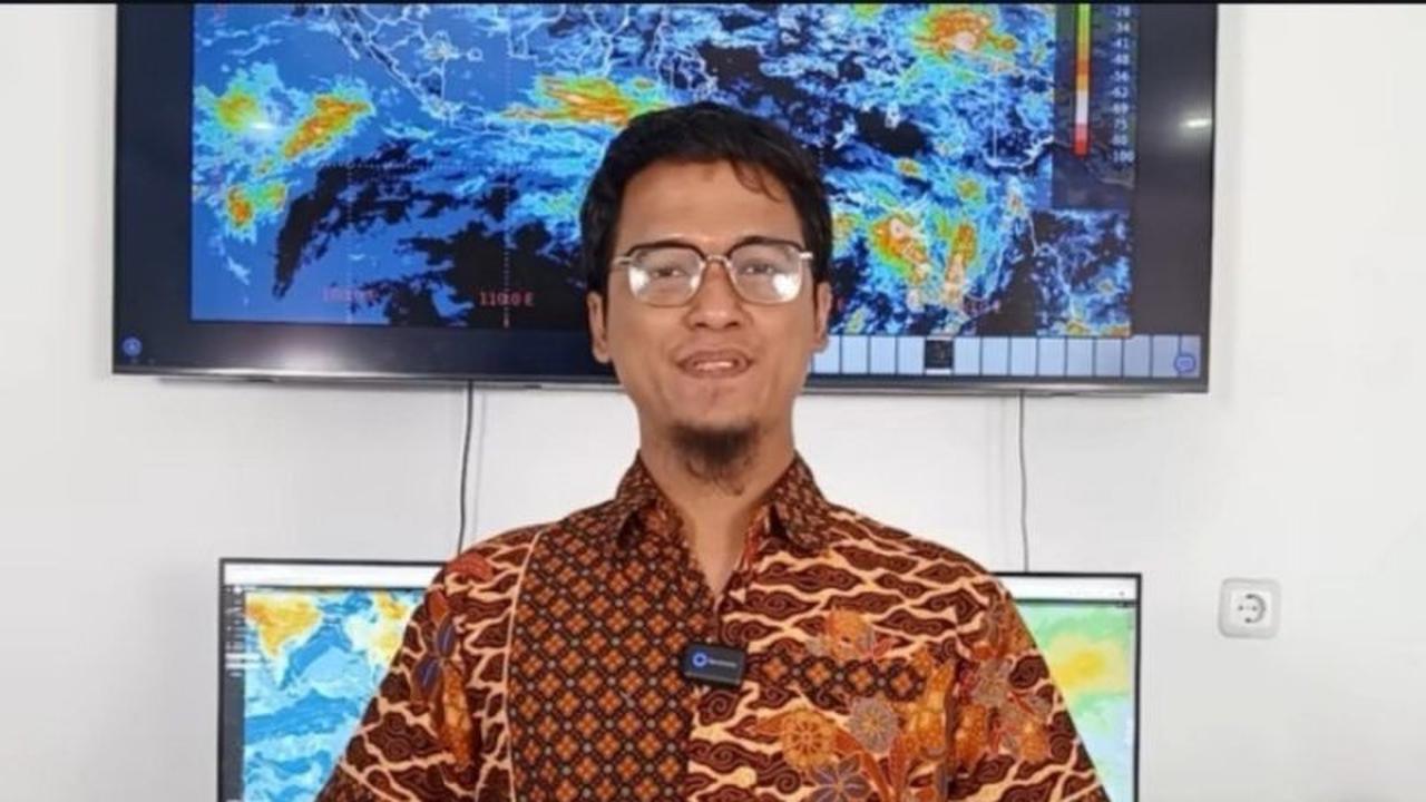 BMKG: Waspada Potensi Hujan Sedang di Sebagian Sumatera Utara Sabtu Ini