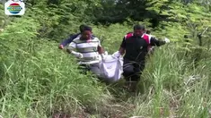 Dari penyisiran di sekitar lokasi, petugas hanya menemukan plastik berisi roti dan minuman kemasan.