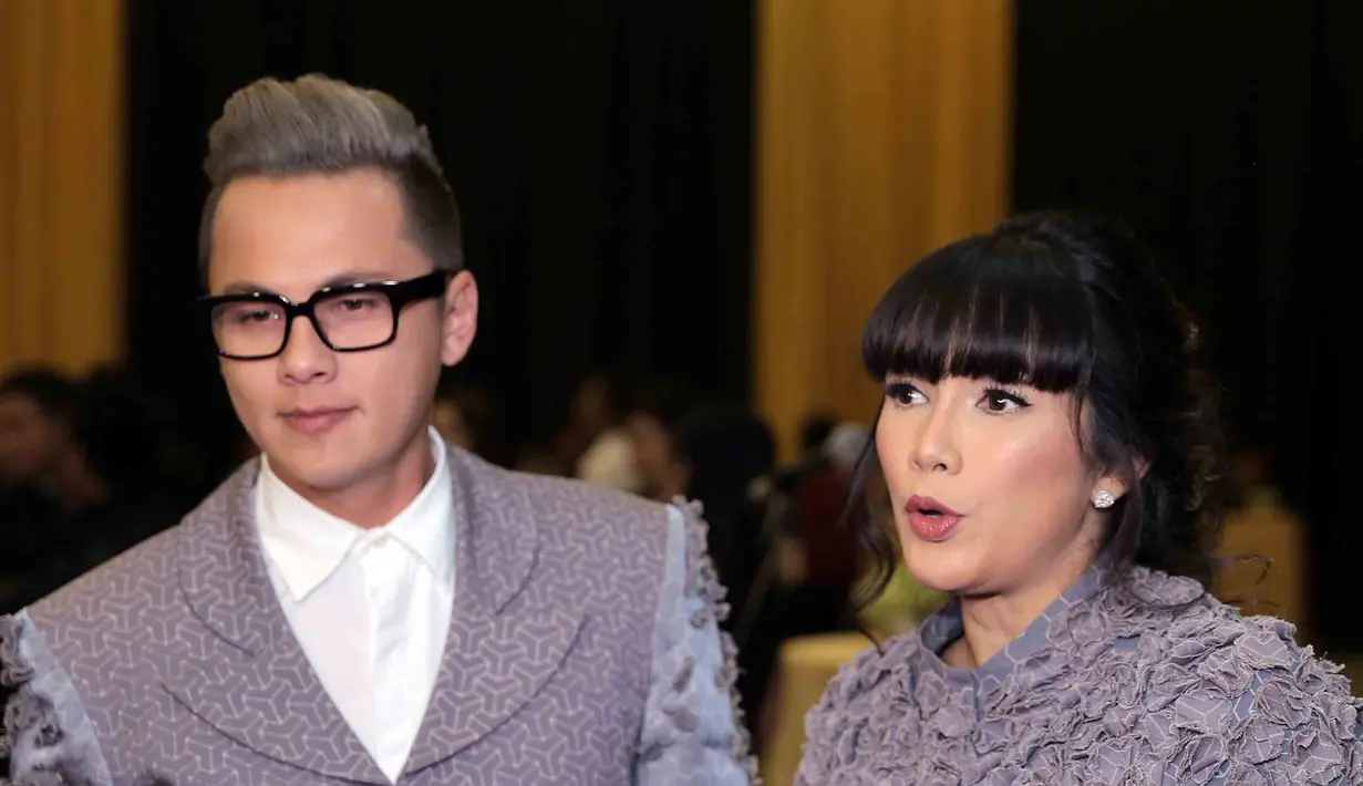 Andhika Pratama dan Ussy Sulistyawati menikah sejak 2012 silam. Keduanya telah memiliki tiga orang anak perempuan. Syafa Al Zahra, Nur Amalia Putri dan Shakeela Eleanor Ameera. Kini, menantikan kehadiran anak perempuan kembali. (Deki Prayoga/Bintang.com)