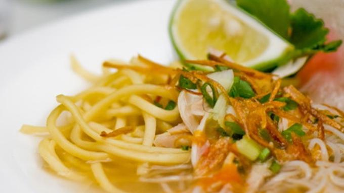 Resep Mie Sop Ayam Sedap - Lifestyle Fimela.com