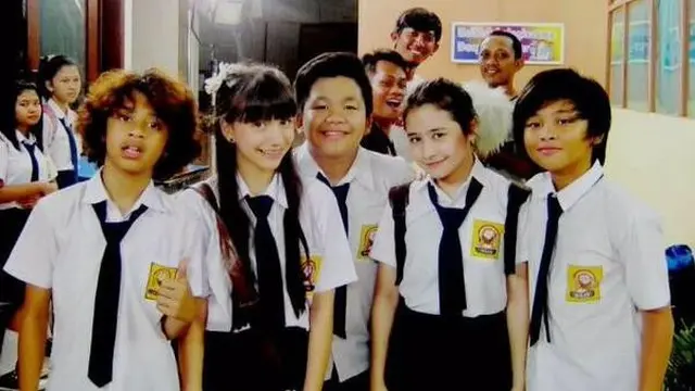 Potret Transformasi Prilly Latuconsina