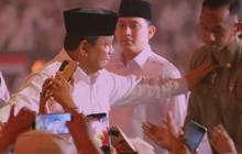 VIDEO: Prabowo Balas Tukang Nyinyir Soal Kabinet Gemuk "Enggak Peduli Saya, yang Penting Hasil!"