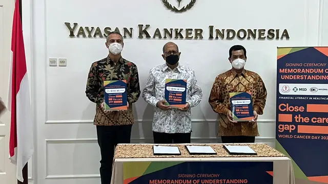 Webinar “Hentikan Kesenjangan Perawatan Kanker: Literasi Finansial untuk Kesehatan”