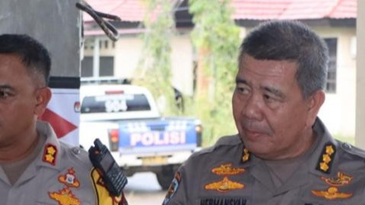 Kapolres Rohul Dampingi Irwasda Polda Riau Pantau TPS Cegah Kecurangan Pemilu 2024