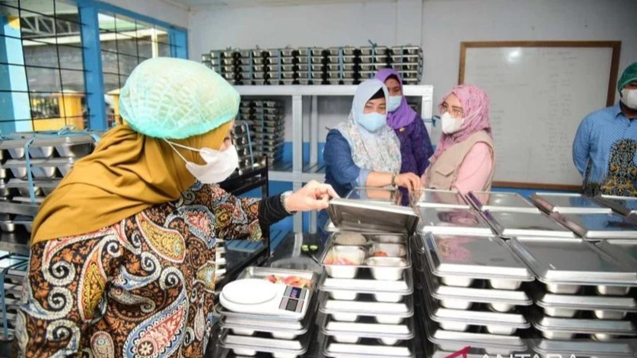 Wagub Gorontalo Dorong Evaluasi Intensif Menu Program MBG untuk Gizi Optimal