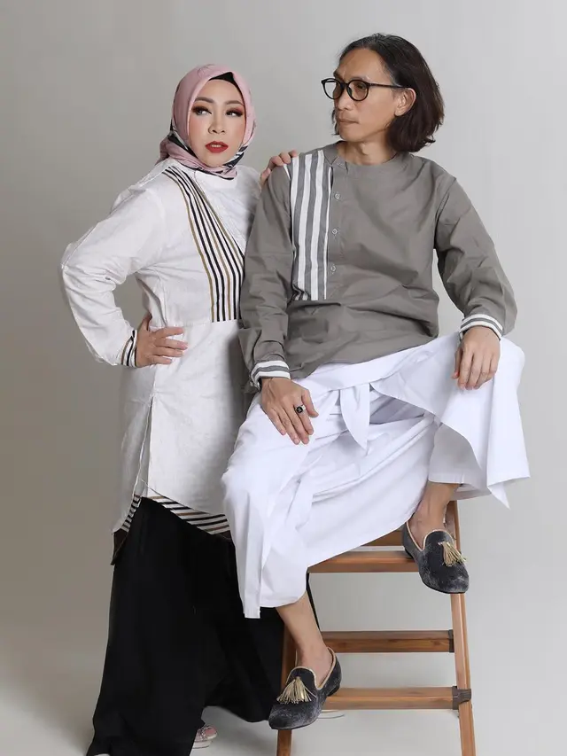 Anniversary Pernikahan Ke-25, Ini 7 Pemotretan Melly Goeslaw dan Anto Hoed