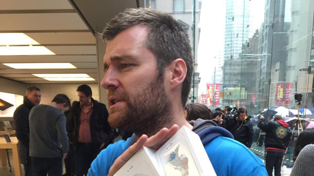 Lindsay Handmer jadi yang pertama punya iPhone 6s di Australia