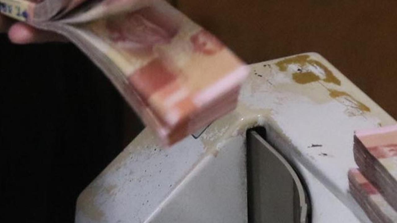 Tabungan Orang Kaya di Atas Rp5 Miliar Turun Drastis, Ketua LPS Mulai Takut