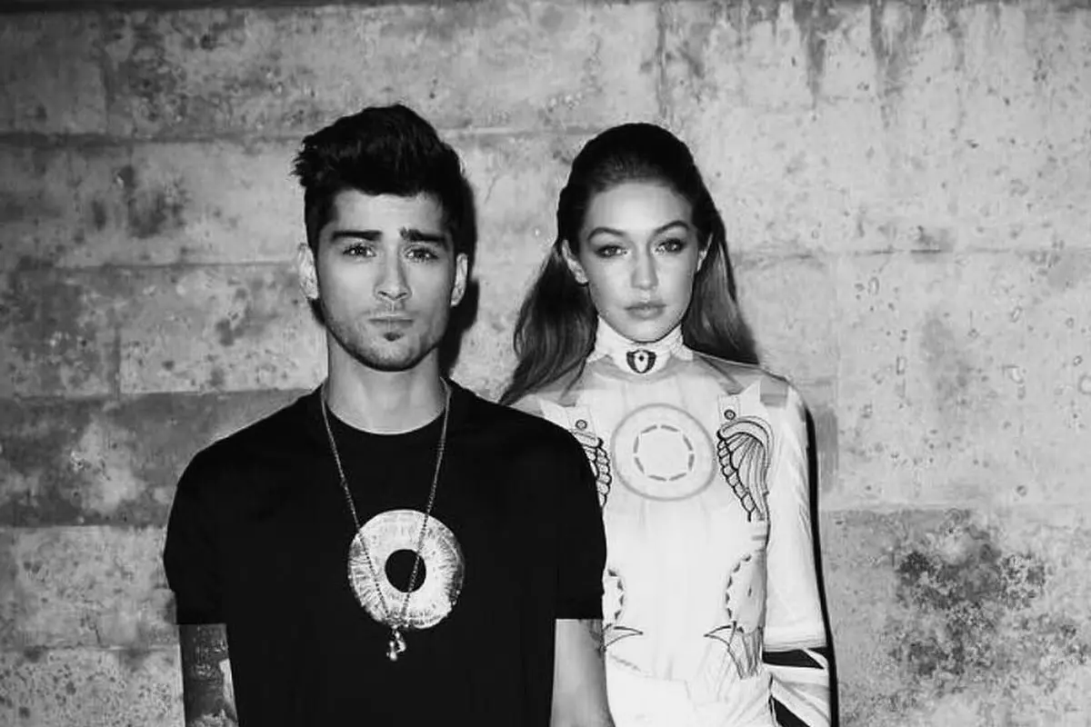 [Bintang] Zayn Malik - Gigi Hadid