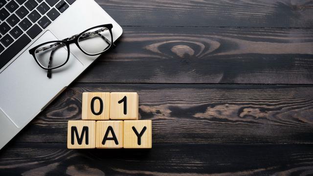 Ilustrasi bulan Mei