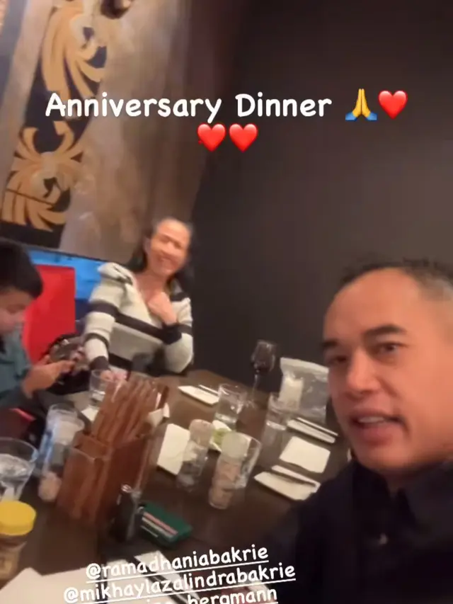 Nia Ramadhani Anniversary ke-14