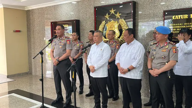 Kapolri Jenderal Suyudi Ario Seto setelah menerima audiensi Menteri Perhubungan (Menhub) Dudy Purwagandhi di Gedung Utama Mabes Polri, Rabu (21/10/2026).